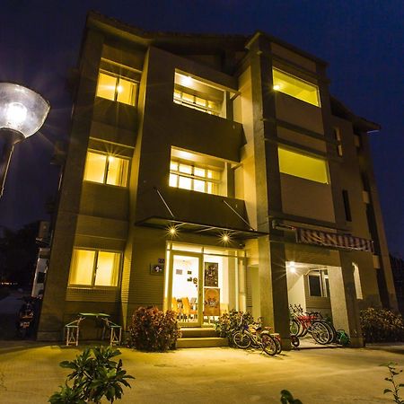 Backpacker B&B Jinning Eksteriør billede